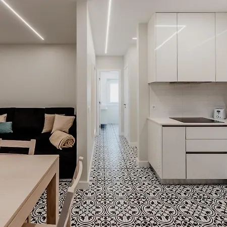 Renovated Cozy - H * リスボン