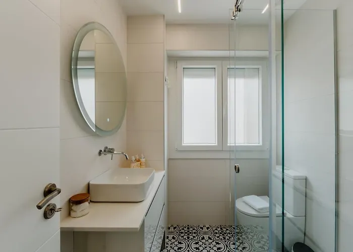 Renovated Cozy - 3e Appartement